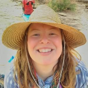 Meet your Posher, Casey